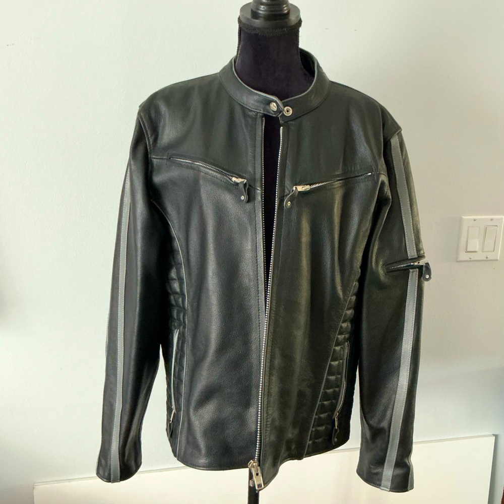Genuine Leather Jacket 🖤🖤🖤